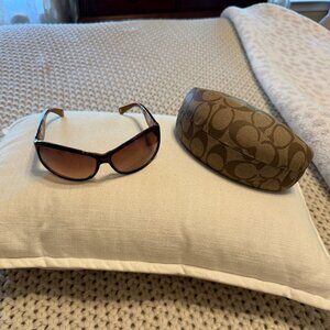 Coach Sunglasses SARAH S437 Tortoise *read description